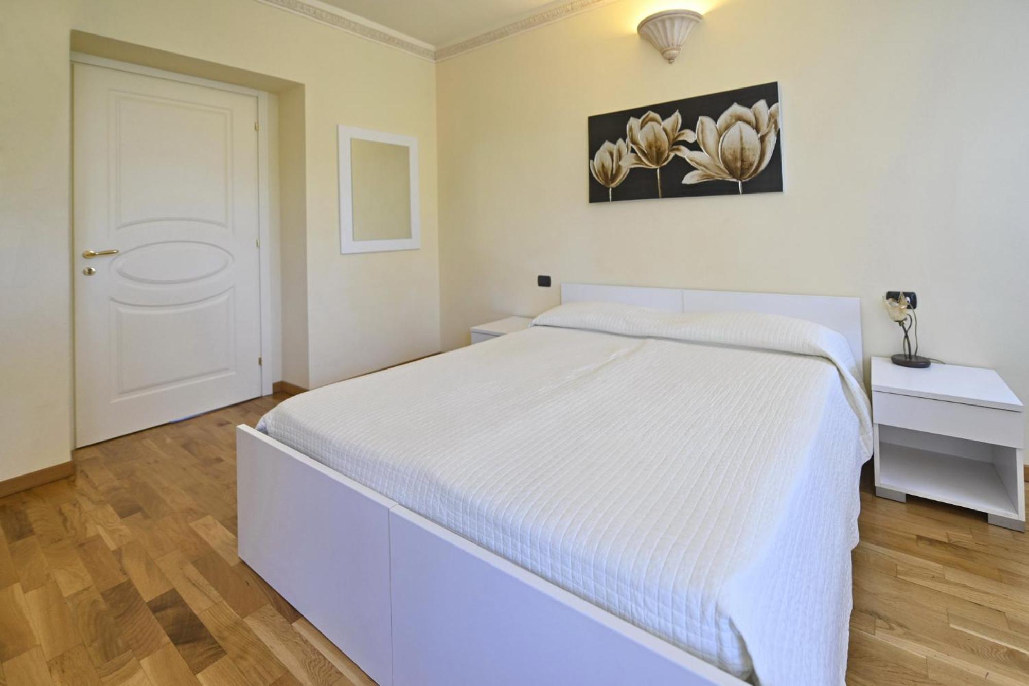 Residenza Villa Maria Roncola ภายนอก รูปภาพ